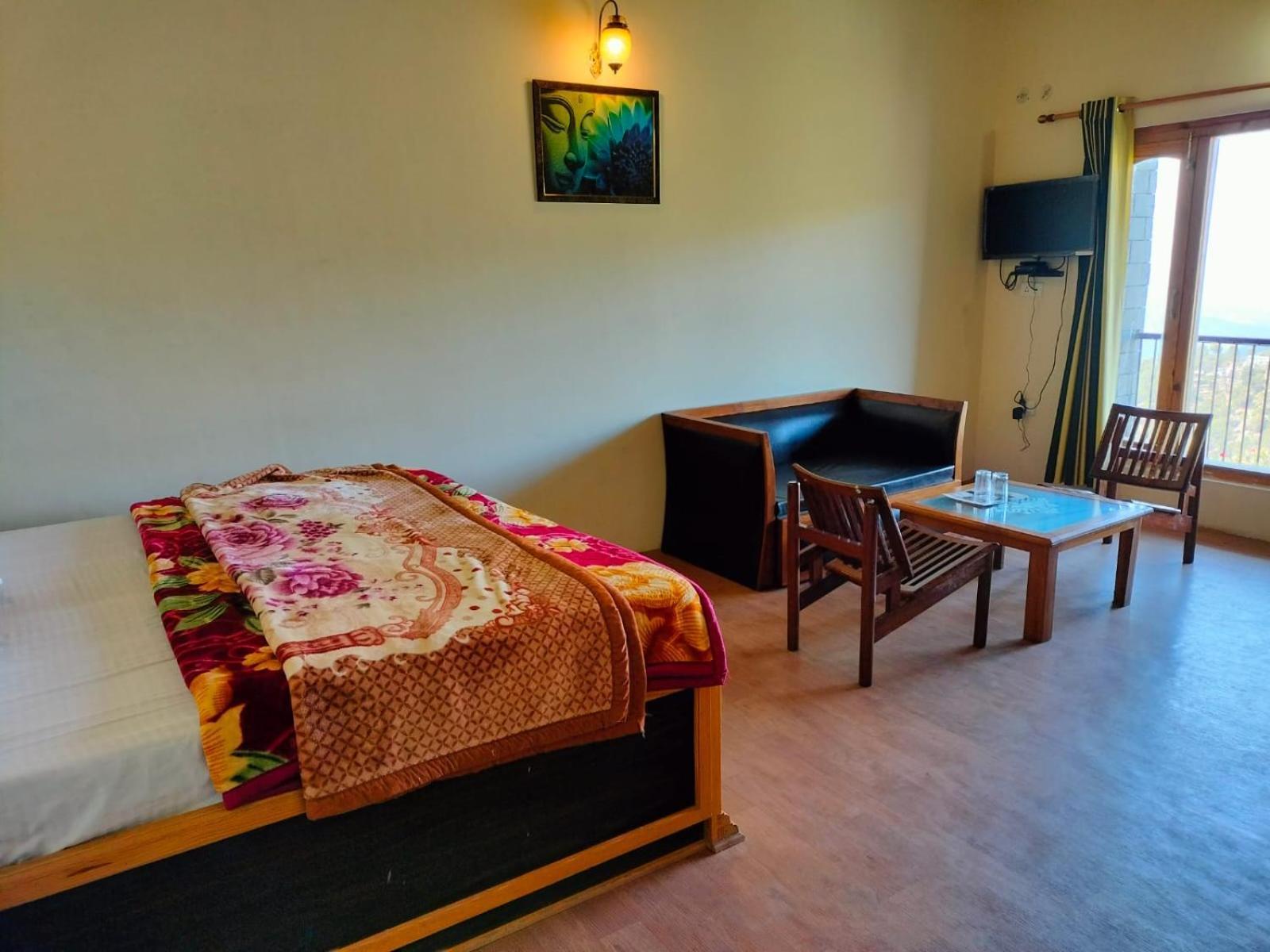Elphinstone Inn Almora Eksteriør billede